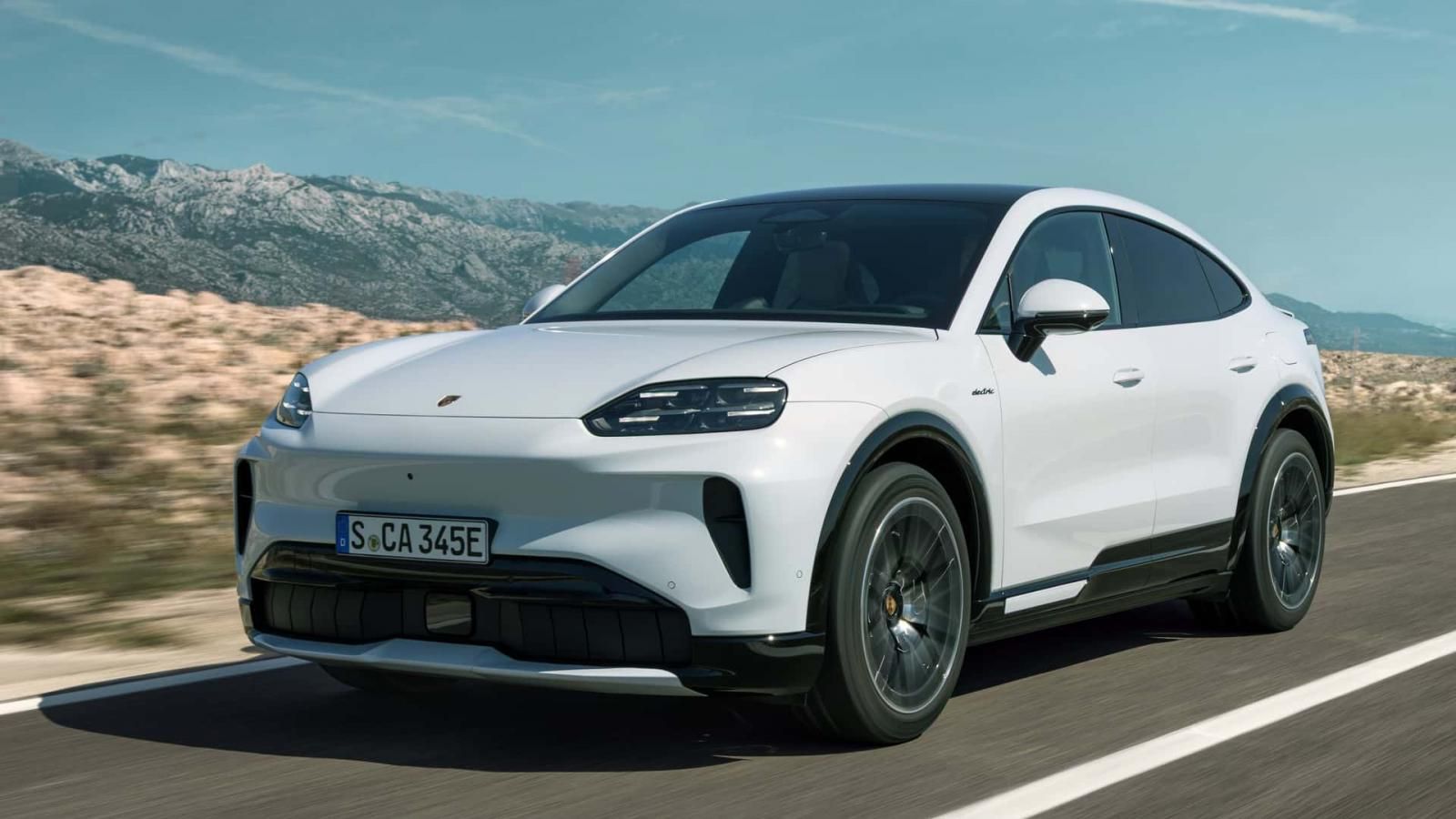 Ντεμπούτο για την Porsche Cayenne Coupe Electric με 1.156 άλογα